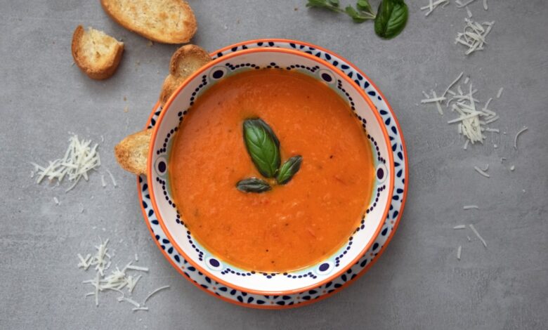 Photo of Tomatensoep uit de slowcooker: zo maak je het stap voor stap