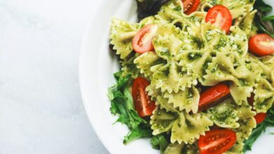 Photo of Pasta pesto ovenschotel: makkelijk recept klaar in 35 minuten