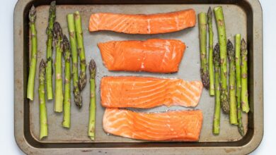 Photo of Traybake met zalm: makkelijk recept voor een complete maaltijd