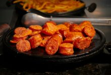 Photo of Traybake chorizo: makkelijk recept met aardappel en paprika